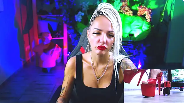 MonicaMaxwel online show from 09.16.25