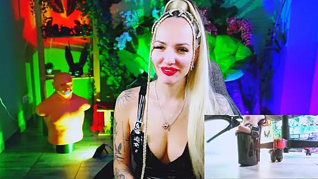 MonicaMaxwel online show from 02.13.26