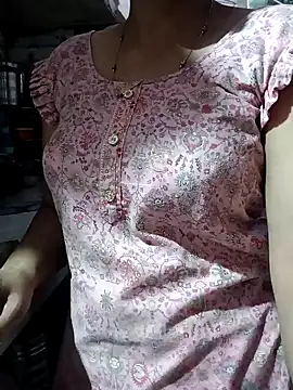 Snapshot of Ankita202 chatting on 11.29.25 Ankita202 online show from 11.29.25