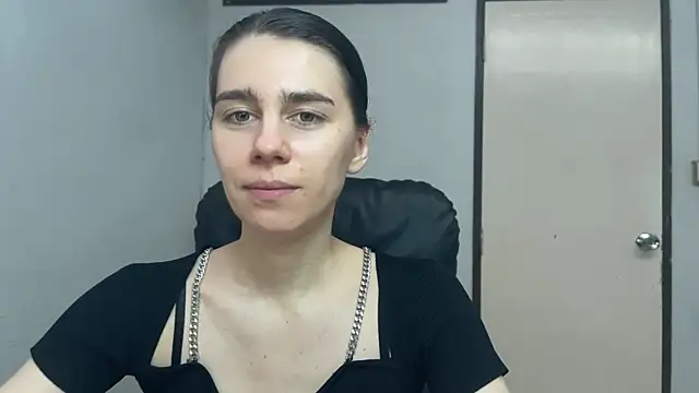 Snapshot of SassyJessi chatting on 06.16.26 SassyJessi online show from 06.16.26