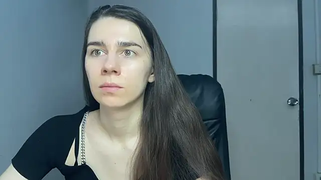 Snapshot of SassyJessi chatting on 06.17.26 SassyJessi online show from 06.17.26