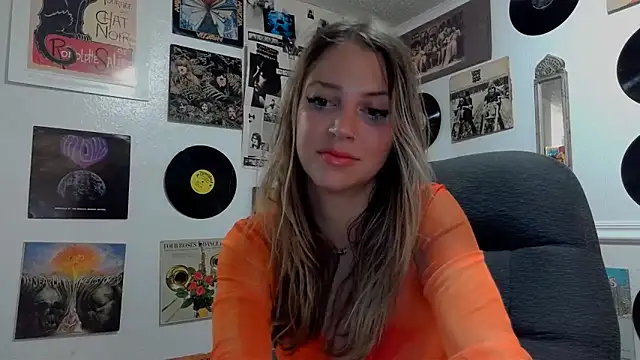 molly witha chance online show from 01.18.25