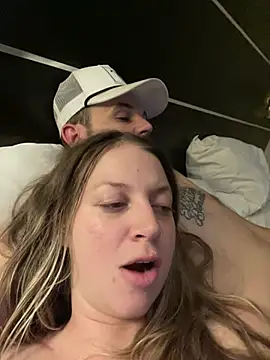 molly witha chance online show from 02.14.25