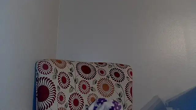 molly witha chance online show from 03.16.25