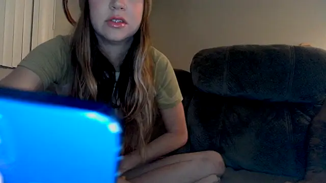 molly witha chance online show from 11.29.25