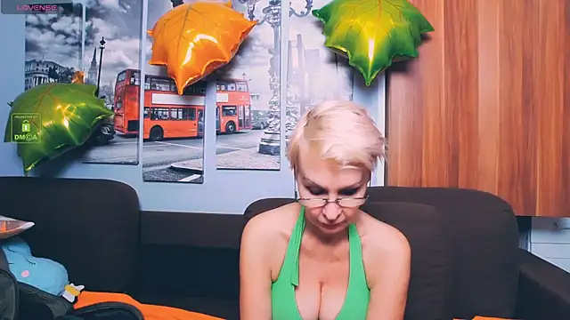 HelgaHimmell online show from 11.12.25