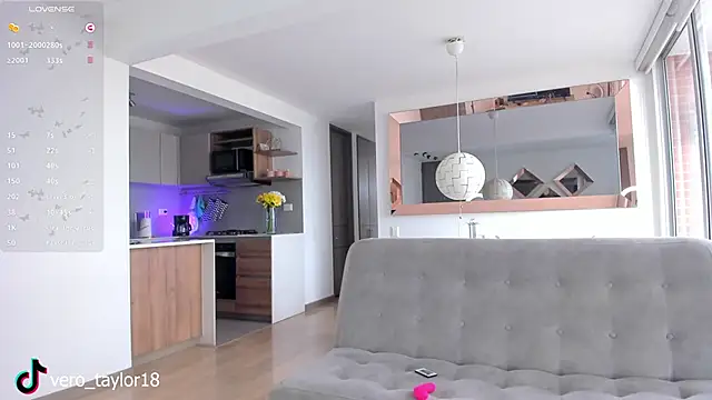 Snapshot of veronica_taylor1 chatting on 01.09.25 veronica taylor1 online show from 01.09.25