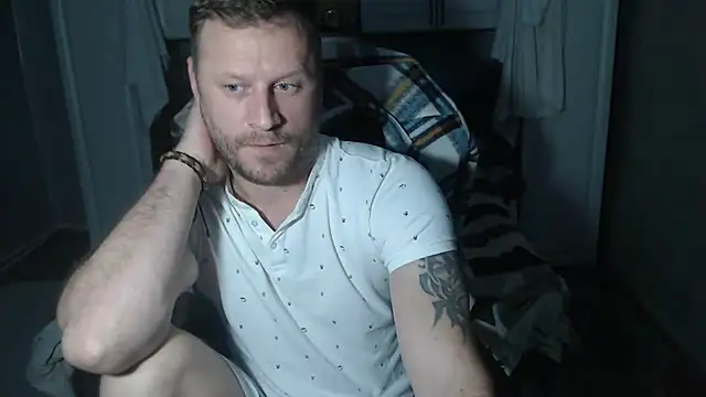 ANGELALEXYNO2024 online show from 11.29.25