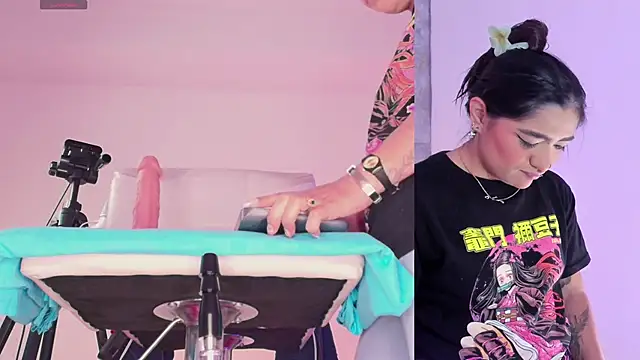 Snapshot of Angelst__ chatting on 10.05.25 Angelst online show from 10.05.25