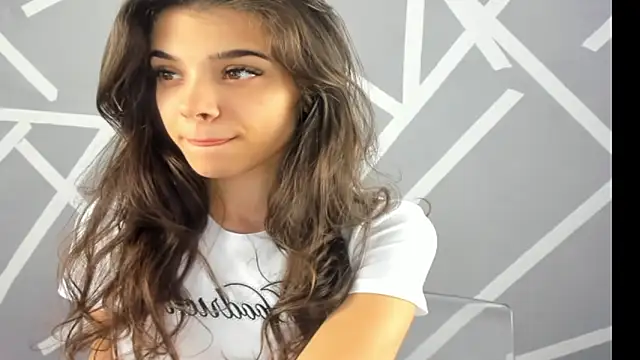 Snapshot of BabyAylin chatting on 12.03.24 BabyAylin online show from 12.03.24