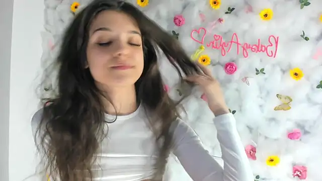 Snapshot of BabyAylin chatting on 03.03.25 BabyAylin online show from 03.03.25