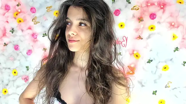 Snapshot of BabyAylin chatting on 03.18.25 BabyAylin online show from 03.18.25