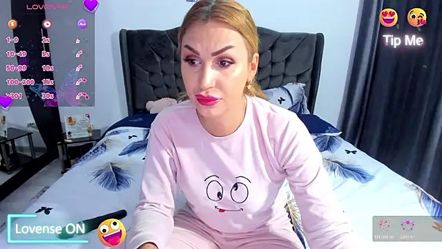 GlossyDiamondX online show from 03.14.26