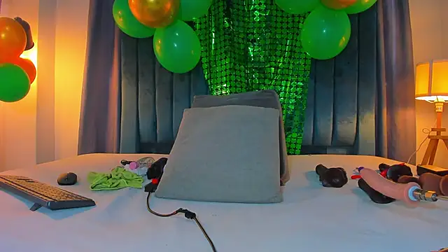 blondehorny69 online show from 03.17.26