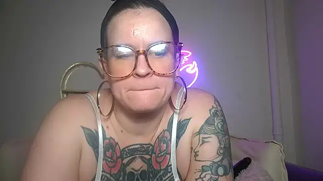 quinnmariexo online show from 01.12.26