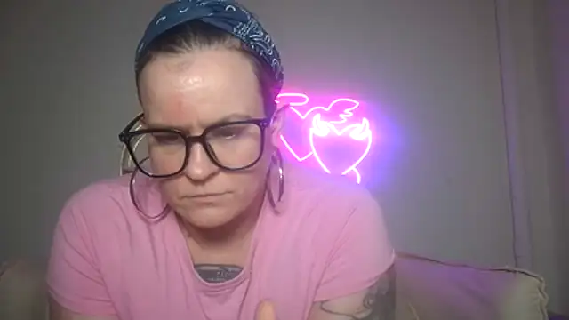 quinnmariexo online show from 01.14.26