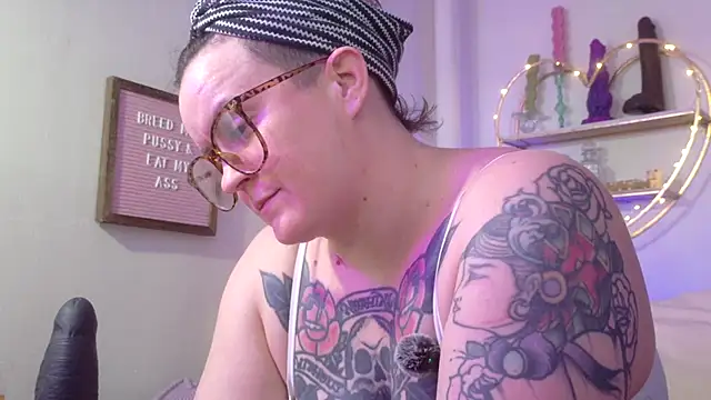 quinnmariexo online show from 03.08.26