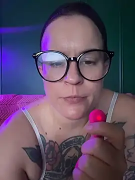 quinnmariexo online show from 06.11.26