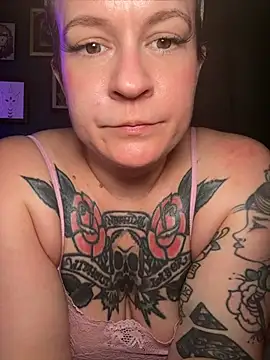 quinnmariexo online show from 07.22.26