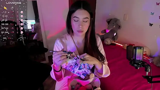 Snapshot of youpinkgirl_ chatting on 12.31.24 youpinkgirl online show from 12.31.24