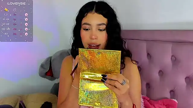 Snapshot of youpinkgirl_ chatting on 01.30.25 youpinkgirl online show from 01.30.25