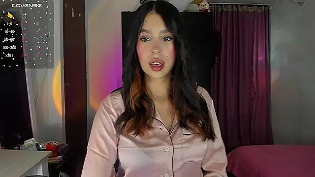 Snapshot of youpinkgirl_ chatting on 03.01.25 youpinkgirl online show from 03.01.25