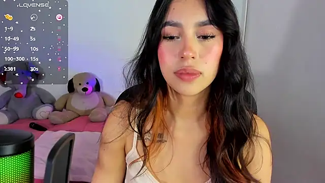 Snapshot of youpinkgirl_ chatting on 03.21.25 youpinkgirl online show from 03.21.25