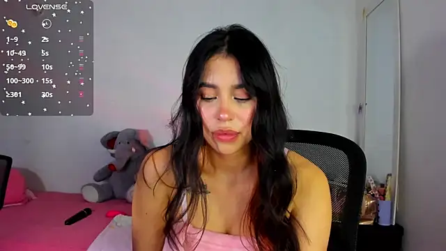 Snapshot of youpinkgirl_ chatting on 03.22.25 youpinkgirl online show from 03.22.25