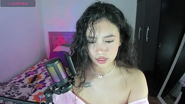 Snapshot of youpinkgirl_ chatting on 11.05.25 youpinkgirl online show from 11.05.25