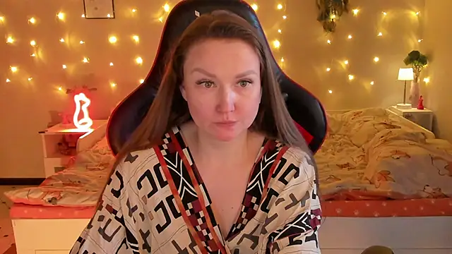 desperatehousewife   online show from 04.30.26