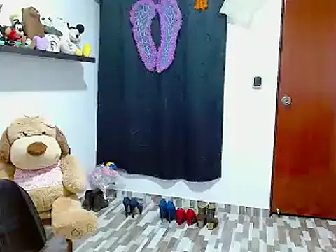 ella peck online show from 01.02.25