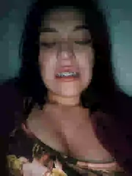 Sophie-hatter online show from 12.28.24