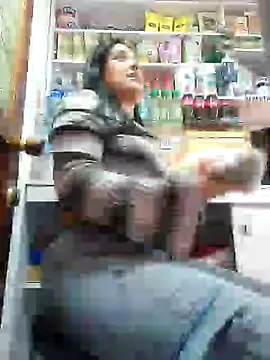 Sophie-hatter online show from 01.17.25