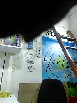 Sophie-hatter online show from 03.13.25