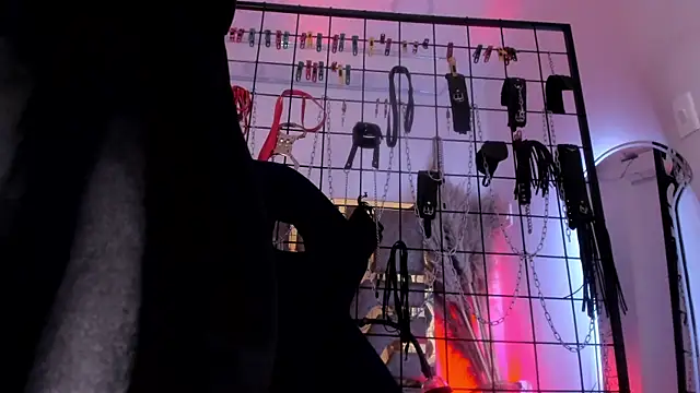 Snapshot of charrlotte_quinn chatting on 01.23.25 charrlotte quinn online show from 01.23.25