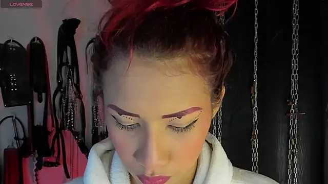 charrlotte quinn online show from 07.03.26