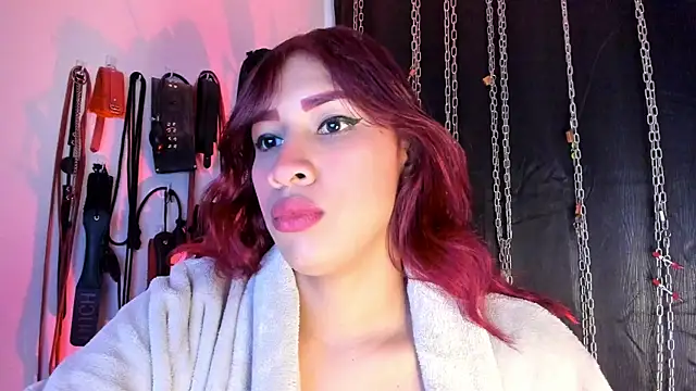 charrlotte quinn online show from 08.05.26