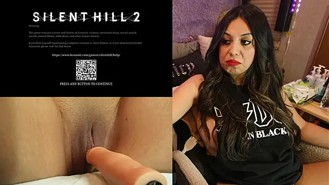 Snapshot of IndiaBlaze chatting on 10.11.25 IndiaBlaze online show from 10.11.25