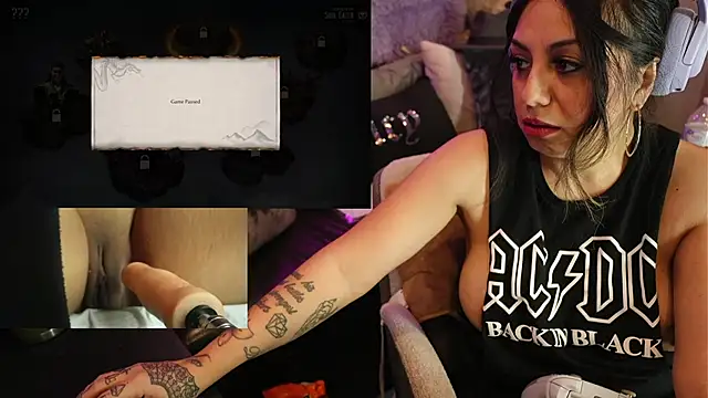 Snapshot of IndiaBlaze chatting on 11.01.25 IndiaBlaze online show from 11.01.25