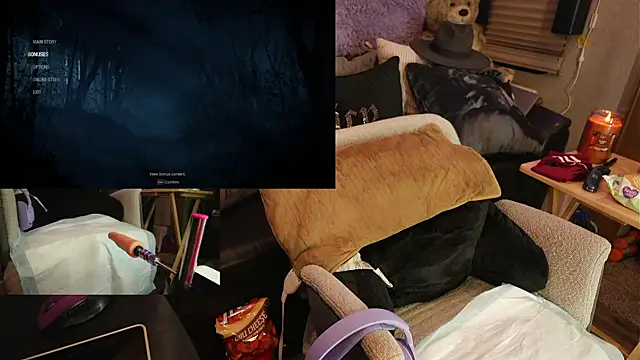 Snapshot of IndiaBlaze chatting on 11.20.25 IndiaBlaze online show from 11.20.25