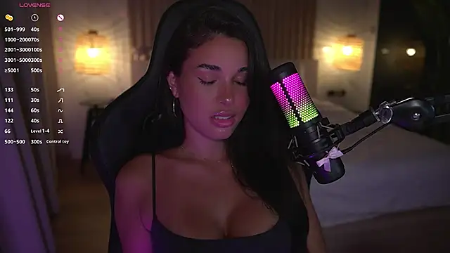 Lizhush  online show from 02.18.25