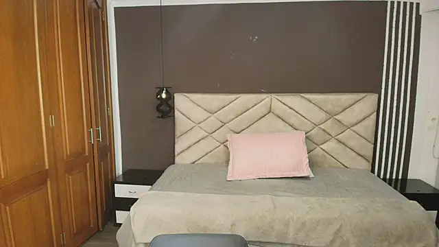 Raquel jones online show from 03.19.25