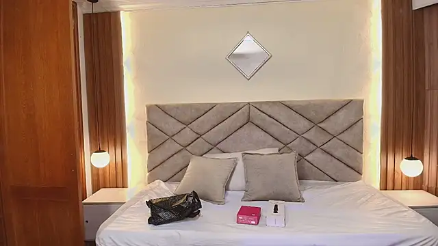 Snapshot of Raquel_jones chatting on 03.15.26 Raquel jones online show from 03.15.26