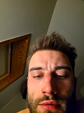 Snapshot of Vekie_007 chatting on 04.03.26 Vekie 007 online show from 04.03.26