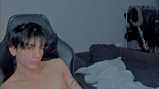 Snapshot of MarkBrowniii chatting on 01.11.25 MarkBrowniii online show from 01.11.25