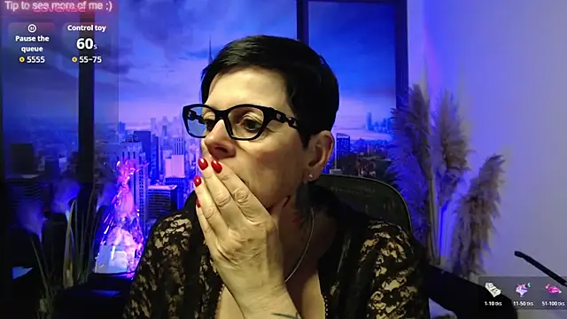 Snapshot of ninarandmann chatting on 05.12.26 ninarandmann online show from 05.12.26