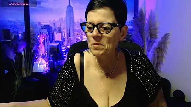 Snapshot of ninarandmann chatting on 06.03.26 ninarandmann online show from 06.03.26