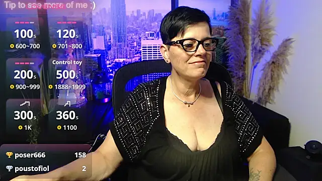 Snapshot of ninarandmann chatting on 07.19.26 ninarandmann online show from 07.19.26