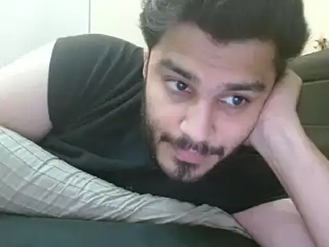 Snapshot of robintoit chatting on 12.02.24 robintoit online show from 12.02.24