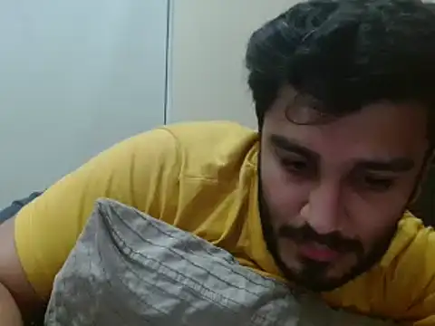 Snapshot of robintoit chatting on 12.02.24 robintoit online show from 12.02.24